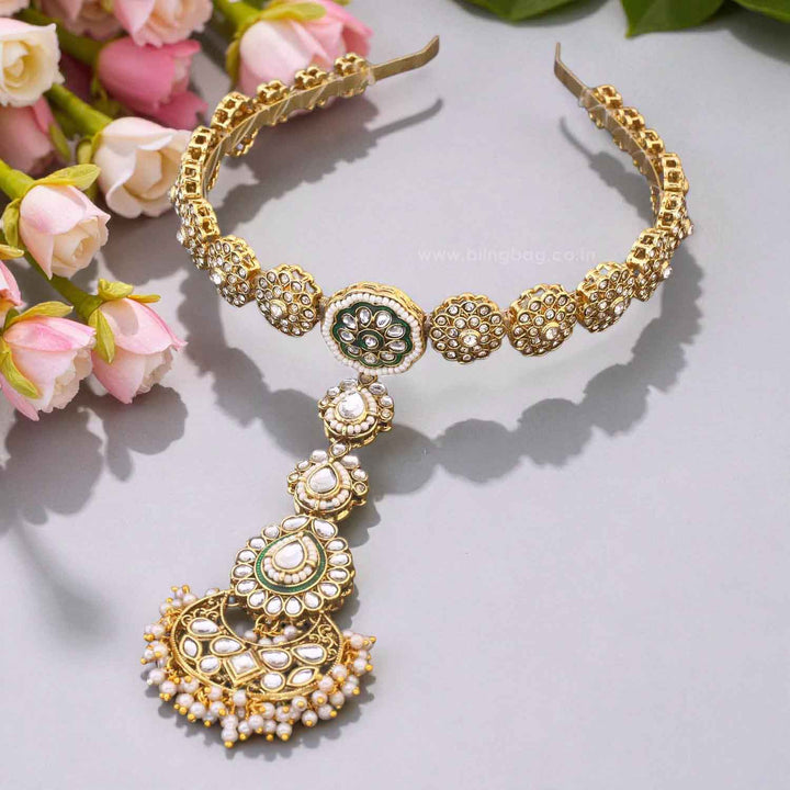 Golden Sindhu Hairband With Tikka