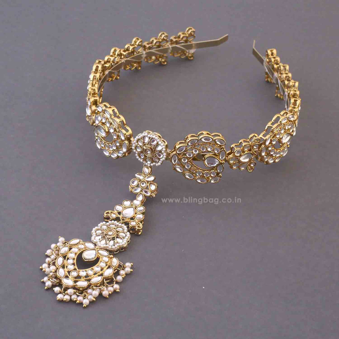 Golden Sirisha Hairband With Tikka