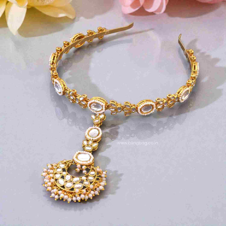 Golden Siyaya Hairband With Tikka