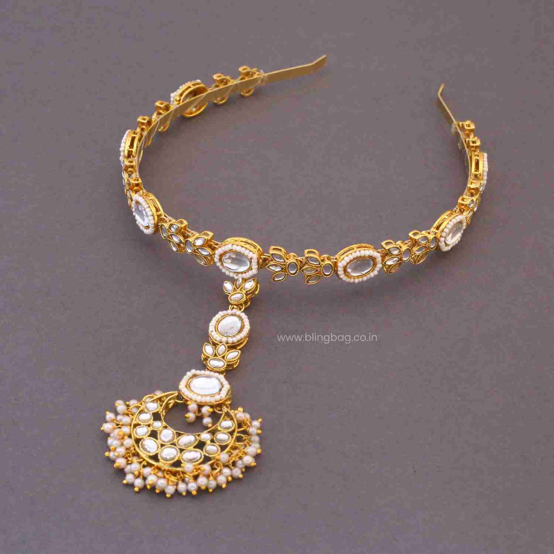 Golden Siyaya Hairband With Tikka