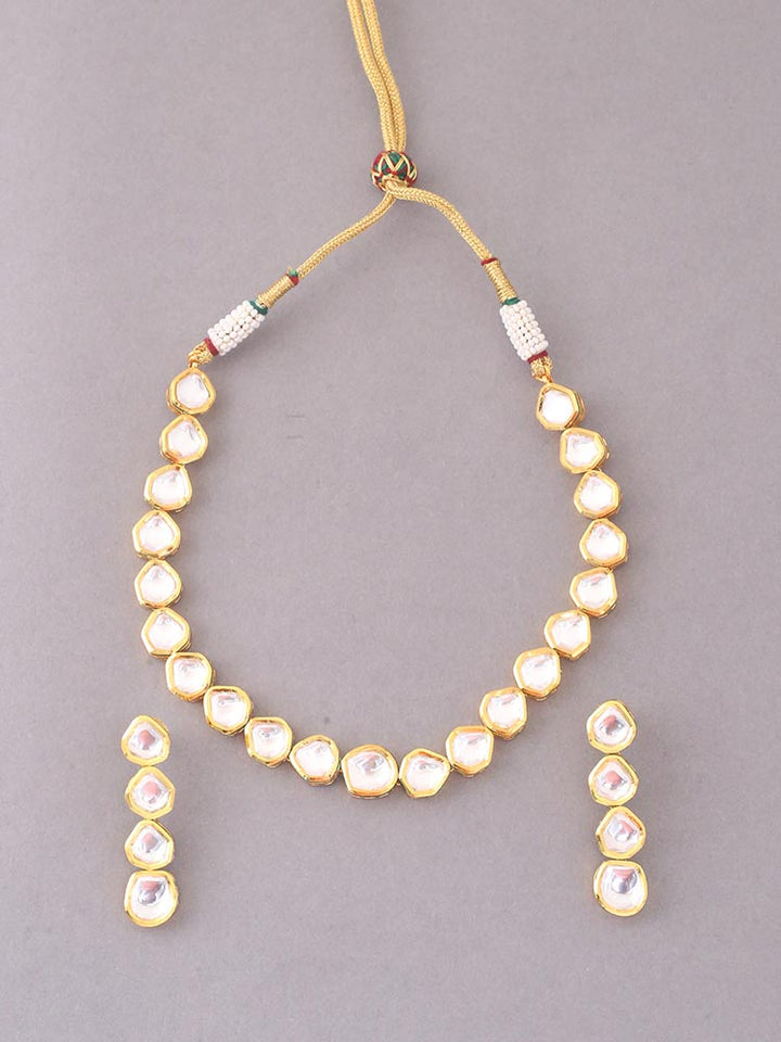 Golden Skyler Jewellery Set