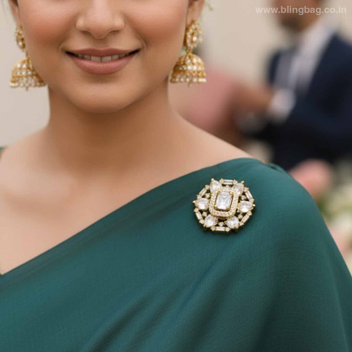 Golden Soephi Brooch