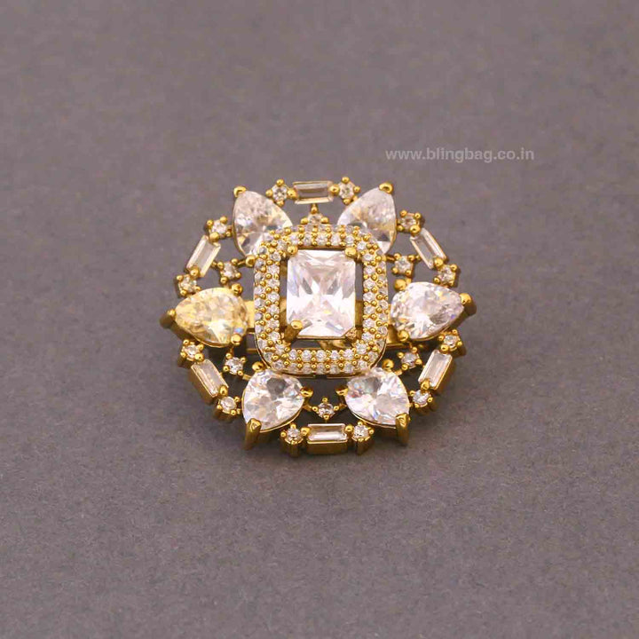 Golden Soephi Brooch