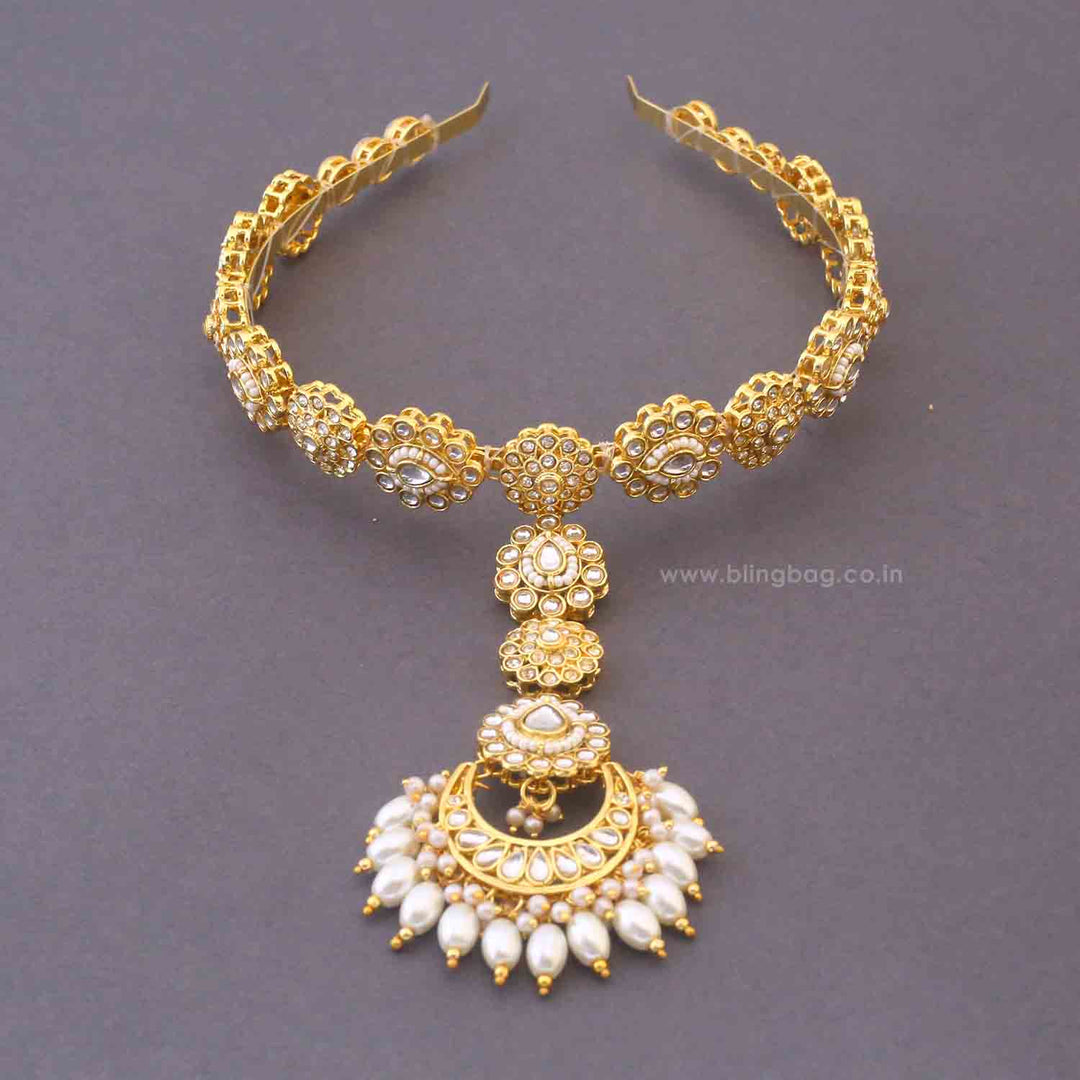 Golden Soniya Hairband With Tikka