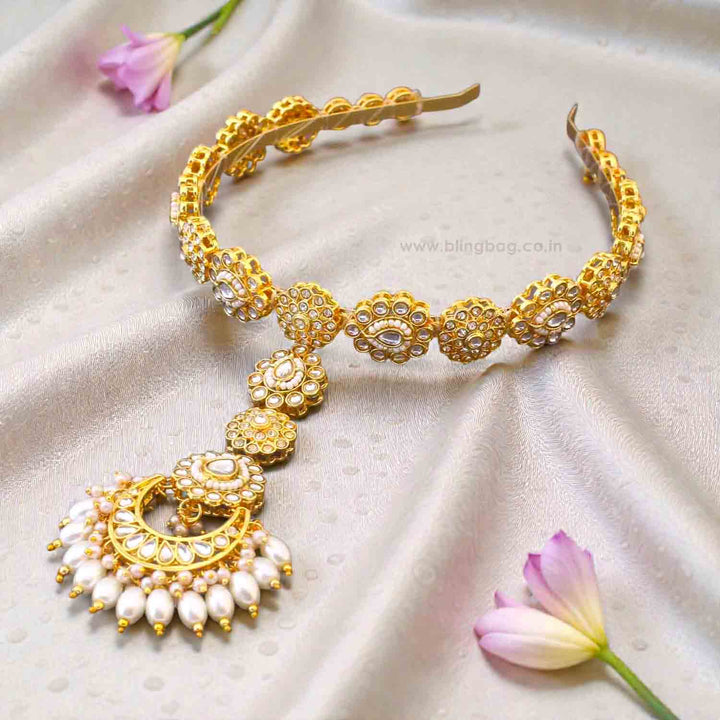 Golden Soniya Hairband With Tikka