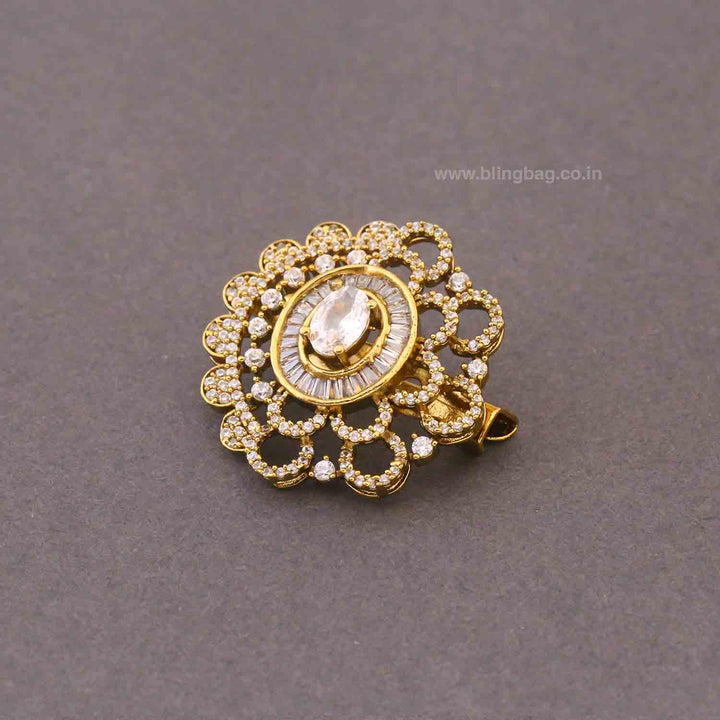 Golden Stellar Sparkle Brooch