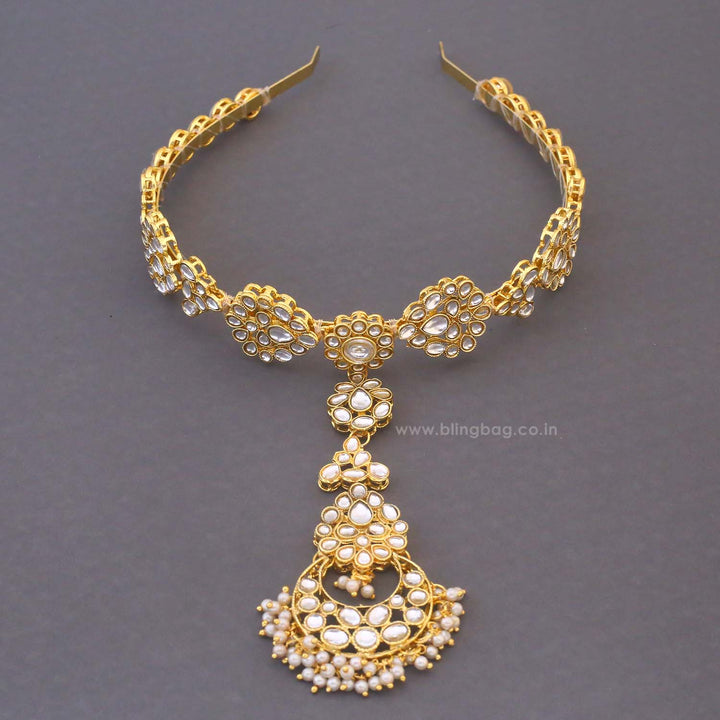 Golden Sumati Hairband With Tikka