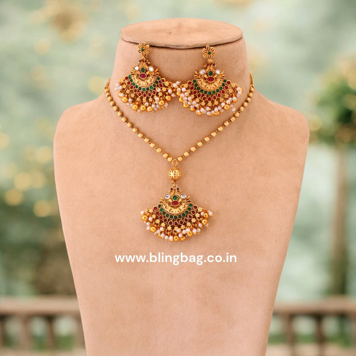Golden Sunhairi Antique Pendant Set - New Arrival