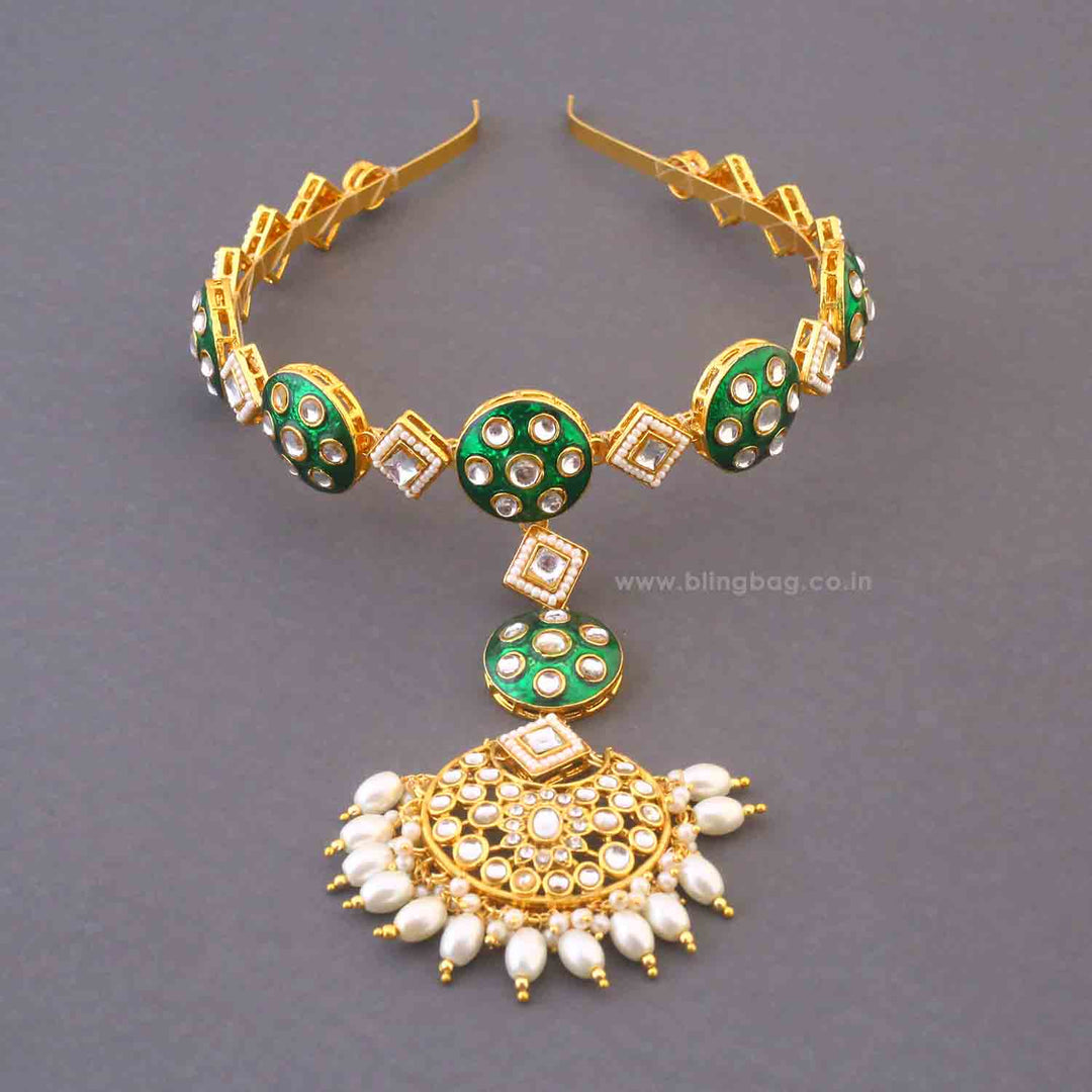 Golden Suparna Hairband With Tikka