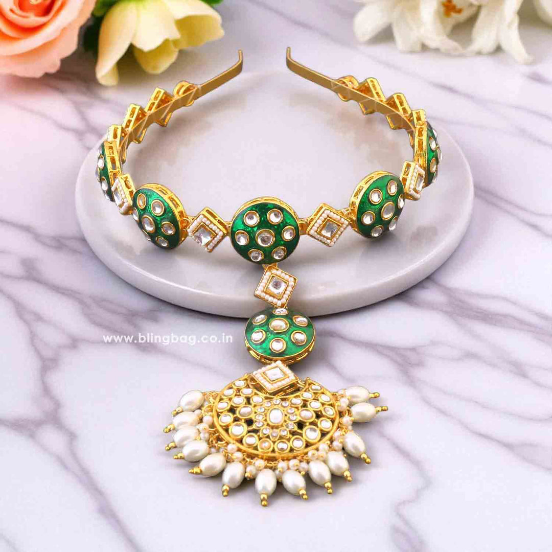 Golden Suparna Hairband With Tikka