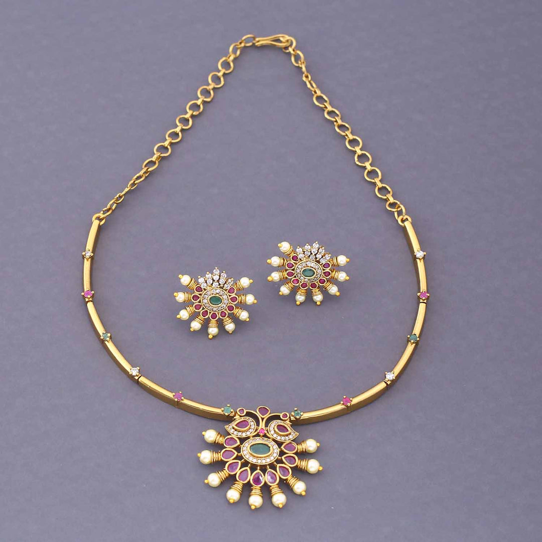 Golden Sutradhar Hasli Antique Jewellery Set - New Arrival