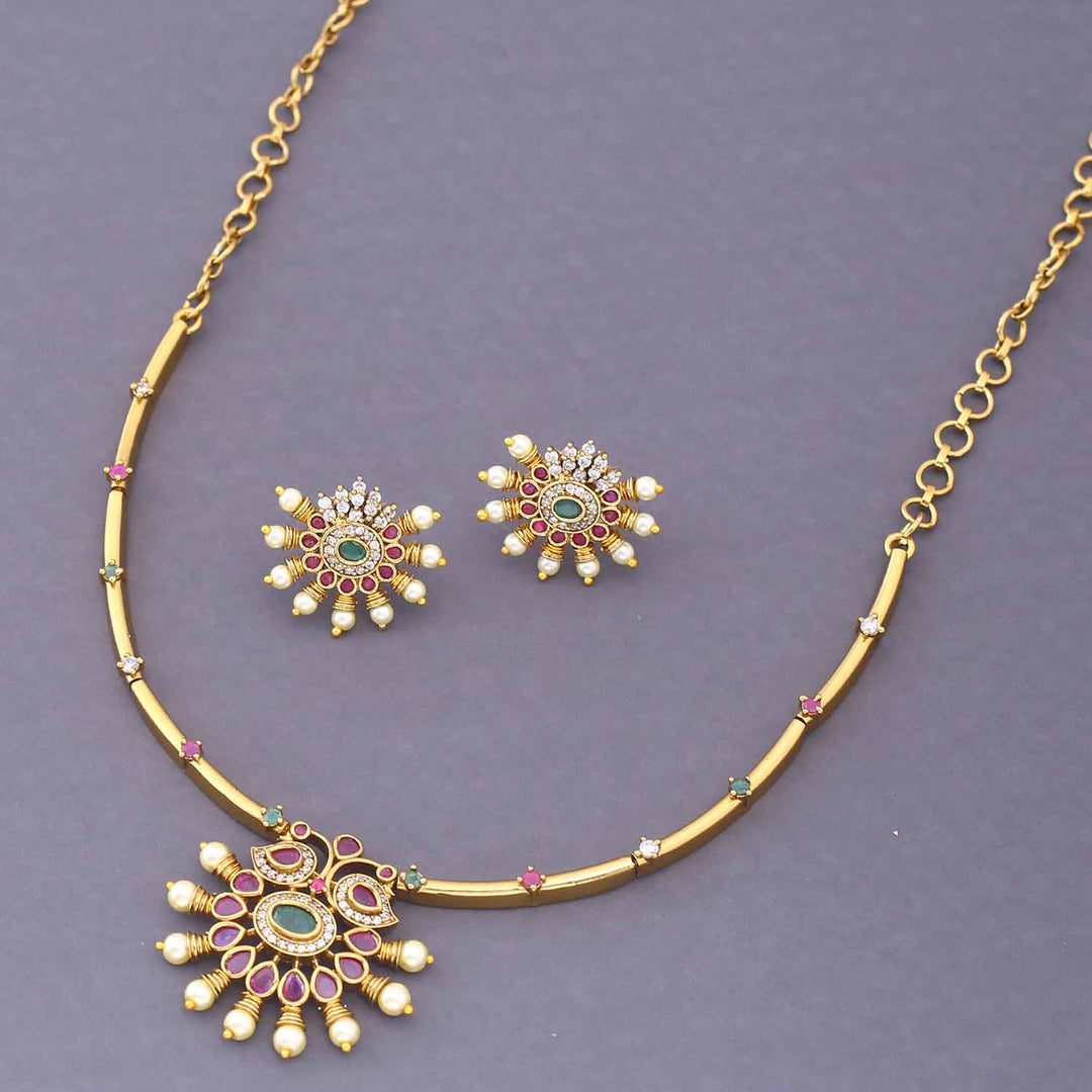 Golden Sutradhar Hasli Antique Jewellery Set - New Arrival