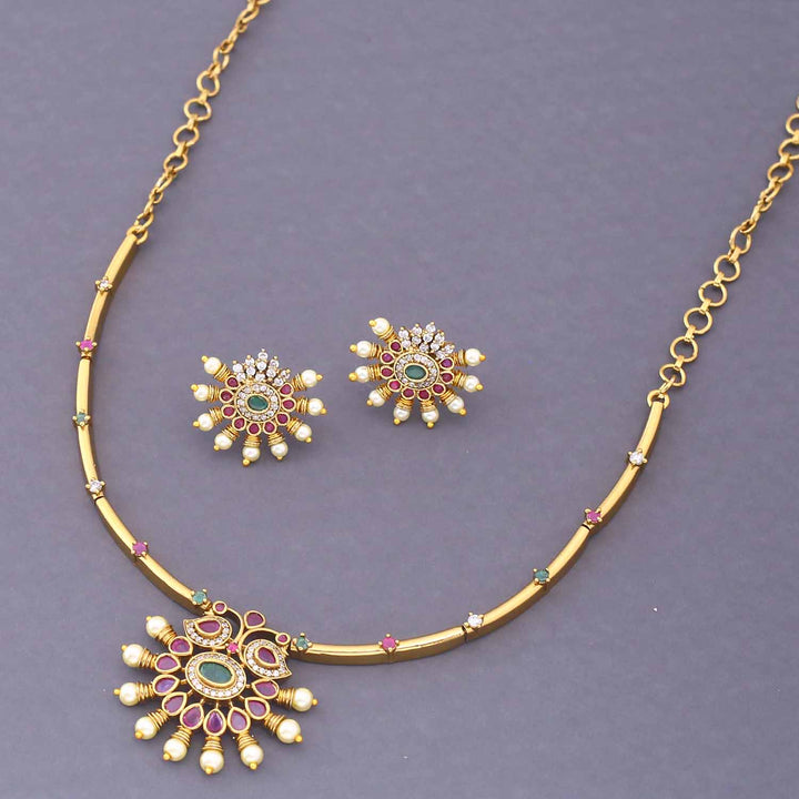 Golden Sutradhar Hasli Antique Jewellery Set - New Arrival