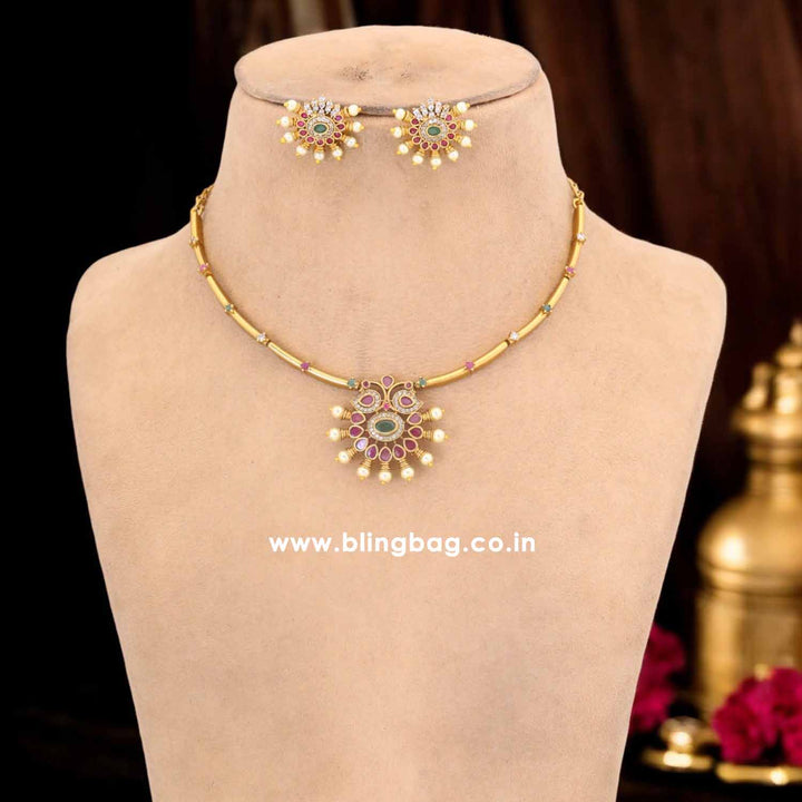 Golden Sutradhar Hasli Antique Jewellery Set - New Arrival