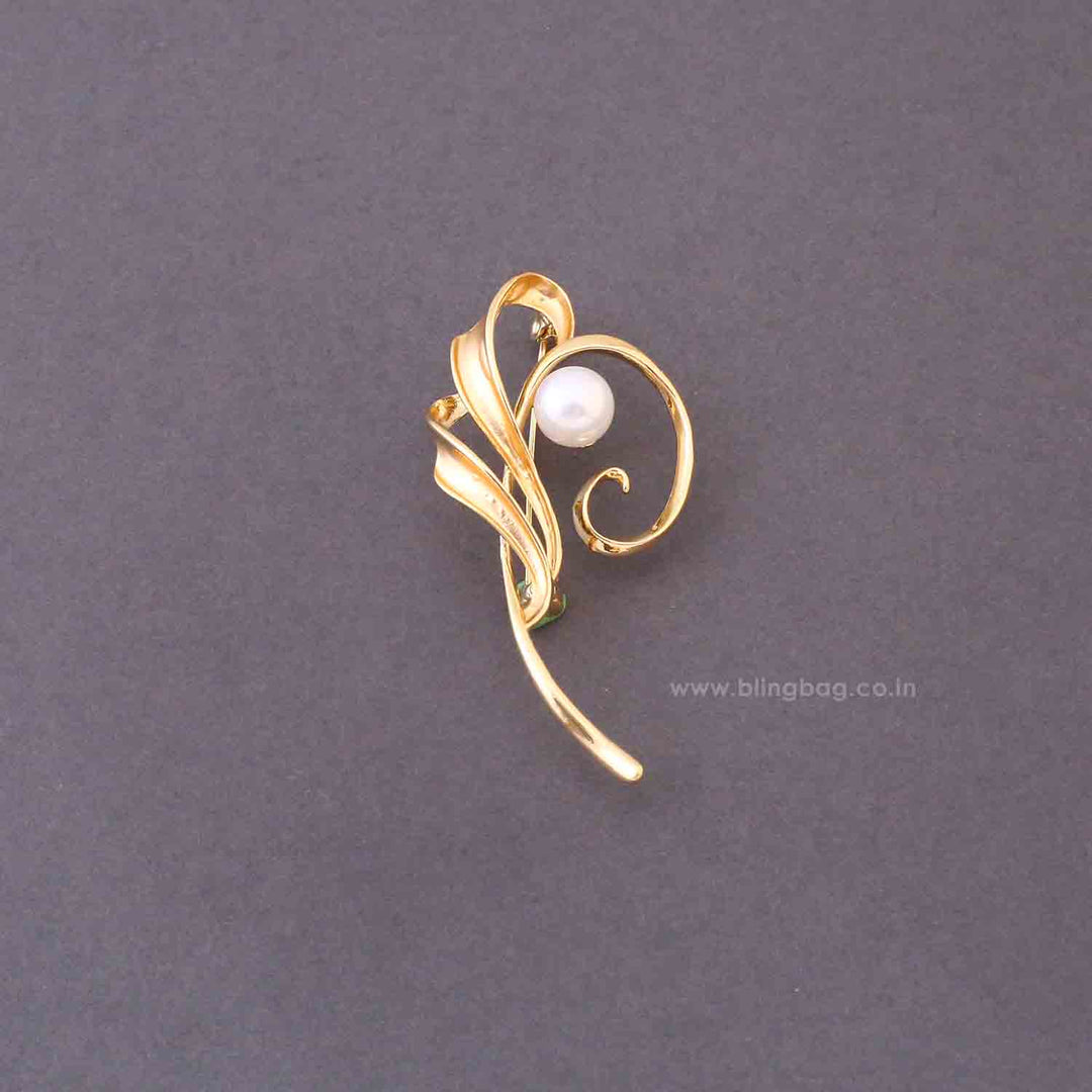 Golden Swan Curve Brooch