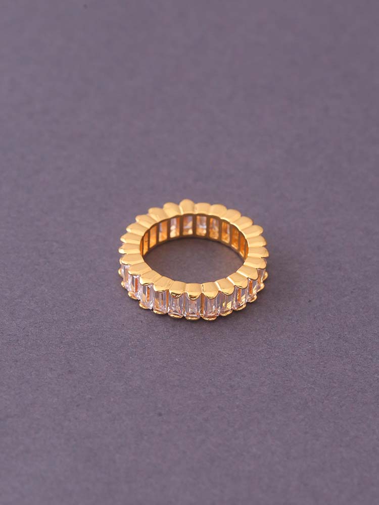 Golden Taniya Zirconia Ring