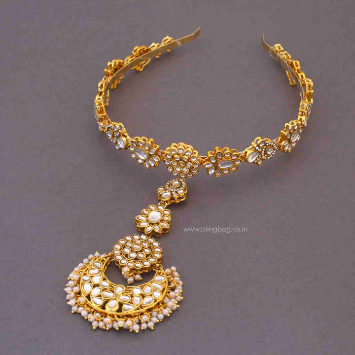 Golden Tanvia Hairband With Tikka