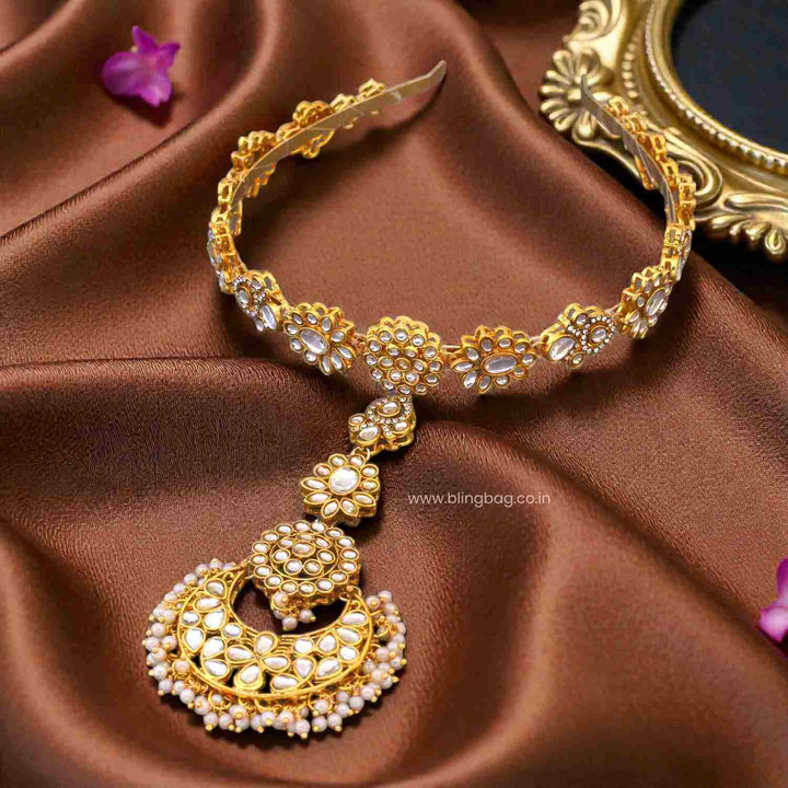 Golden Tanvia Hairband With Tikka