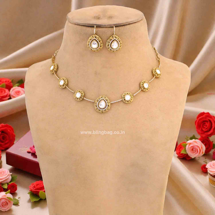 Golden Taraya Victorian Jewellery Set- New Arrivals