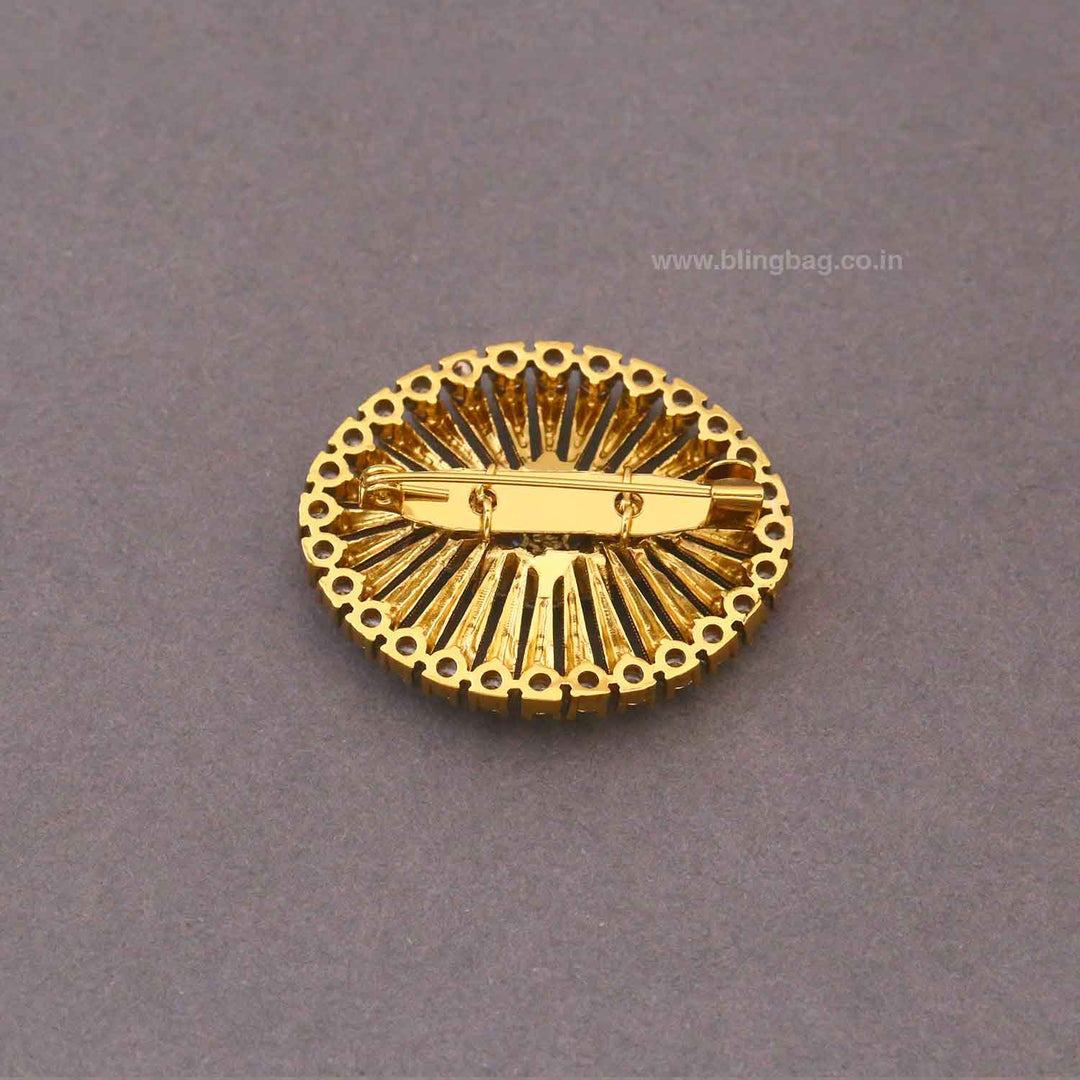 Golden Tarish Brooch
