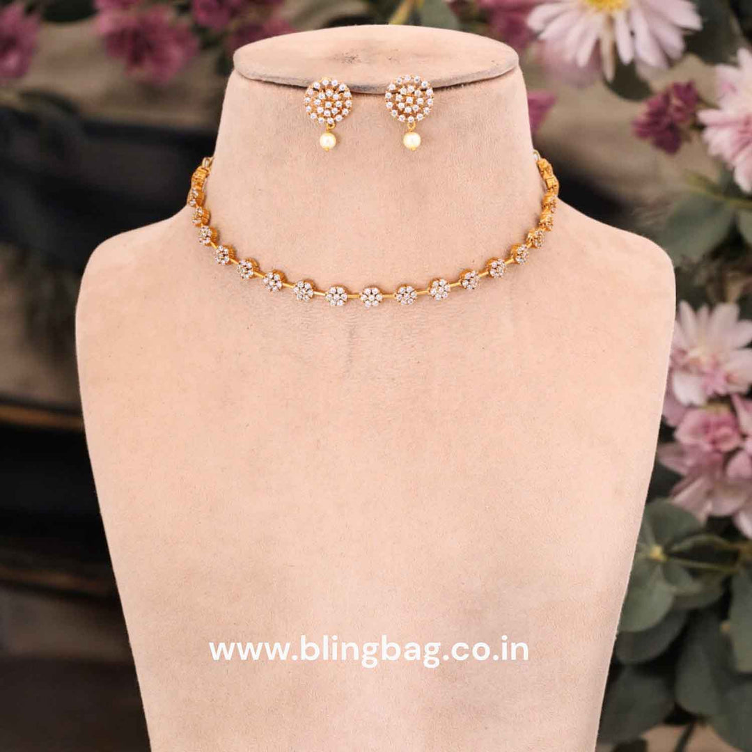 Golden Tavleen Antique Jewellery Set - New Arrival