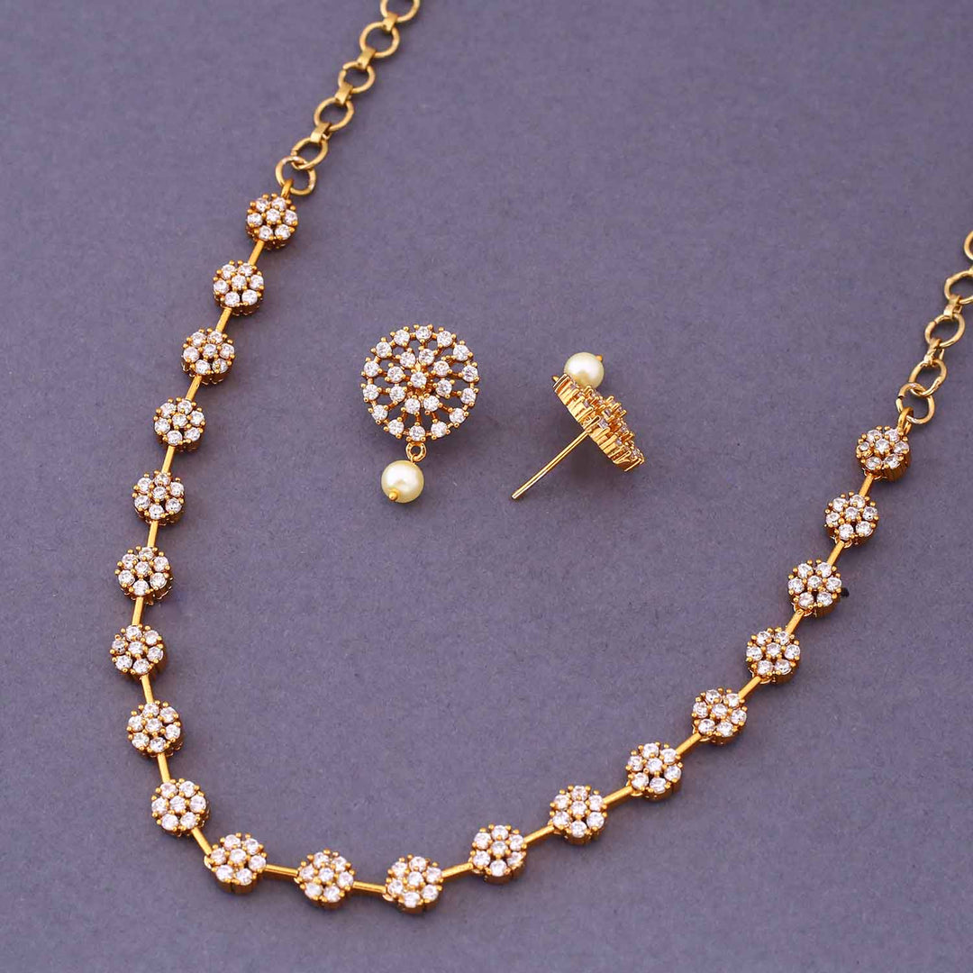 Golden Tavleen Antique Jewellery Set - New Arrival