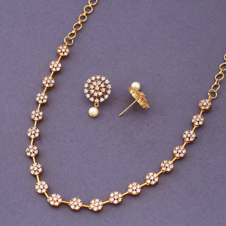 Golden Tavleen Antique Jewellery Set - New Arrival