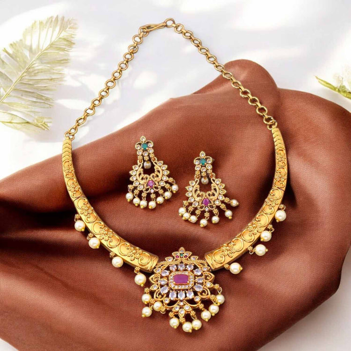 Golden Timurri Hasli Antique Jewellery Set - New Arrival