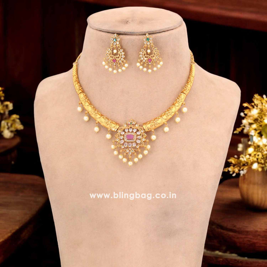 Golden Timurri Hasli Antique Jewellery Set - New Arrival