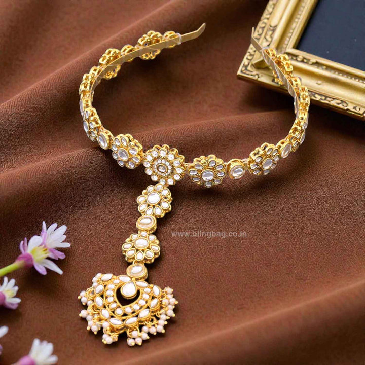 Golden Tipaani Hairband With Tikka
