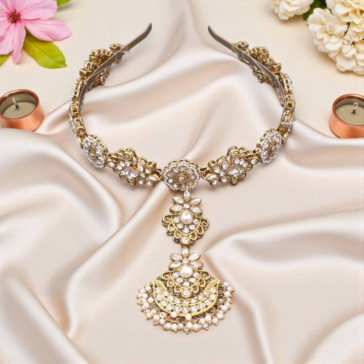 Golden Tripti Hairband With Tikka