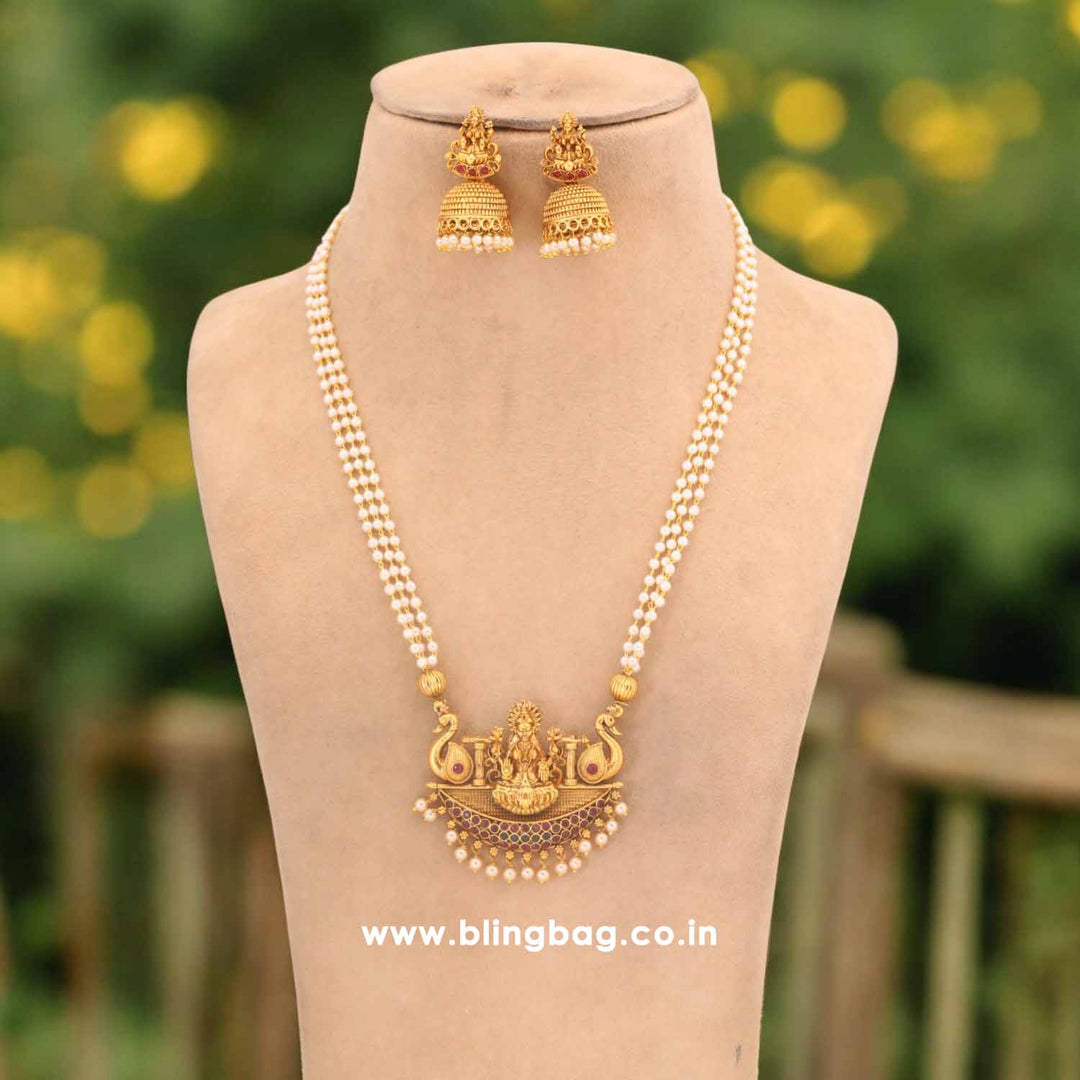 Golden Triveni Temple Jewellery Set - New Arrival