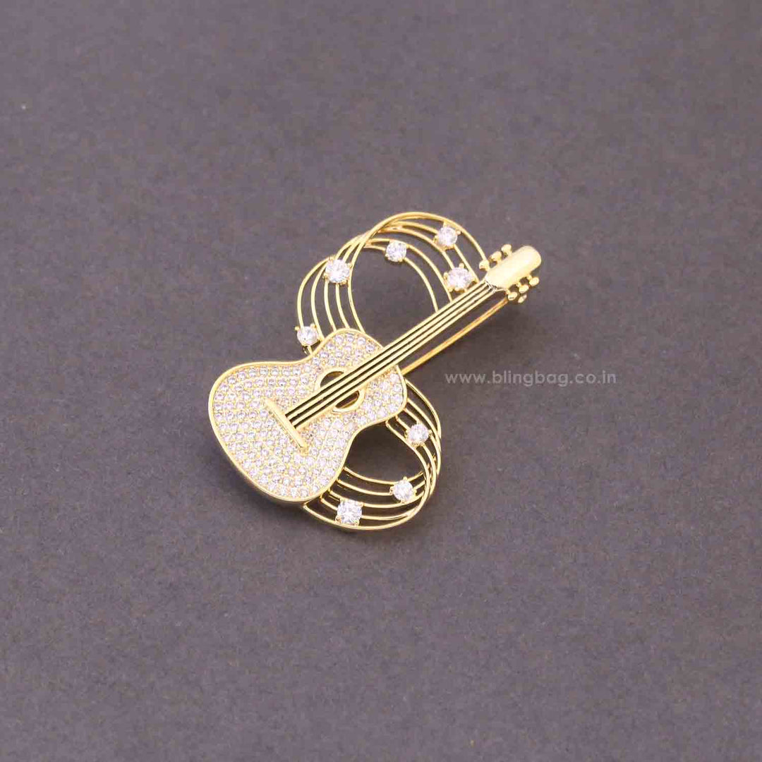 Golden Tune Guitar Brooch