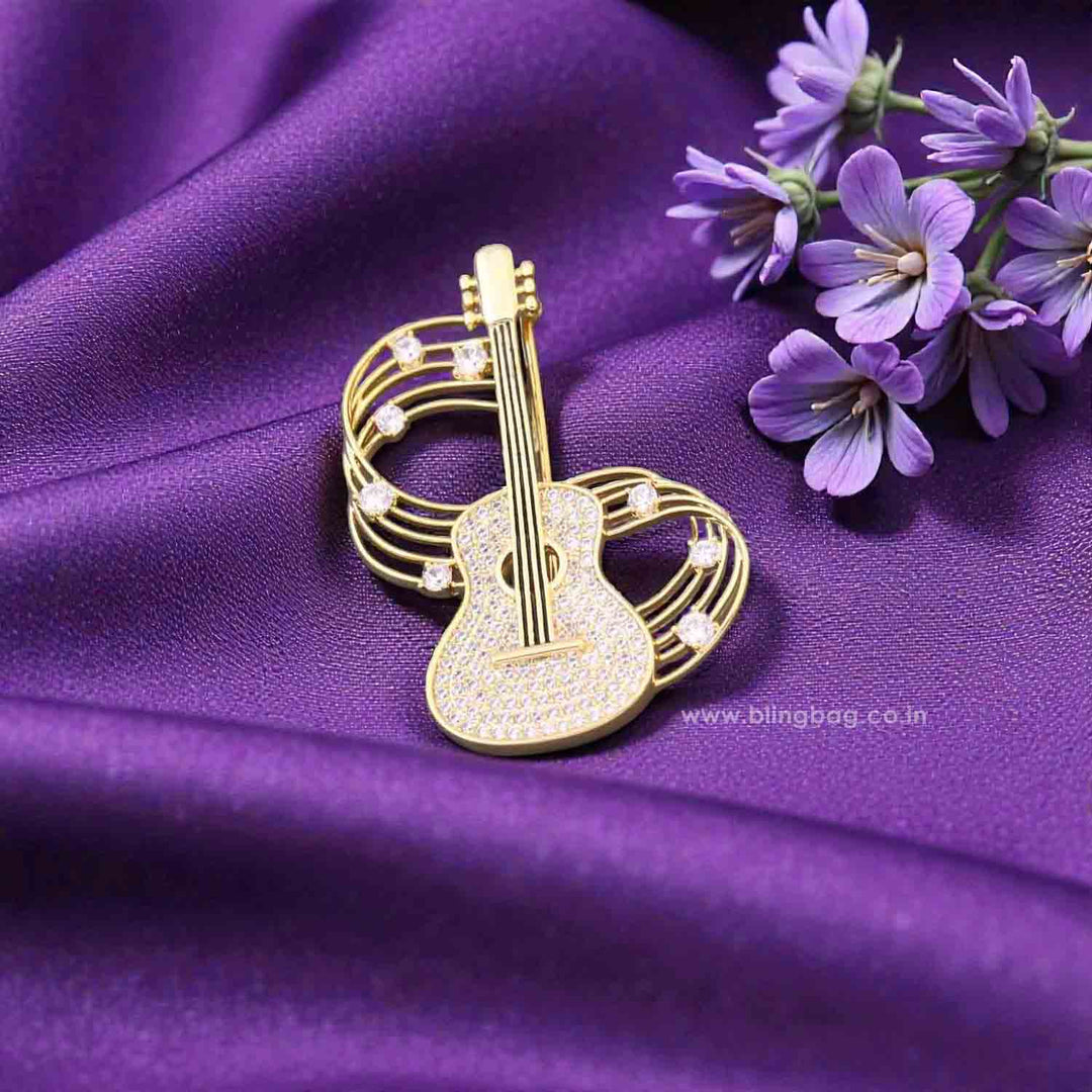 Golden Tune Guitar Brooch