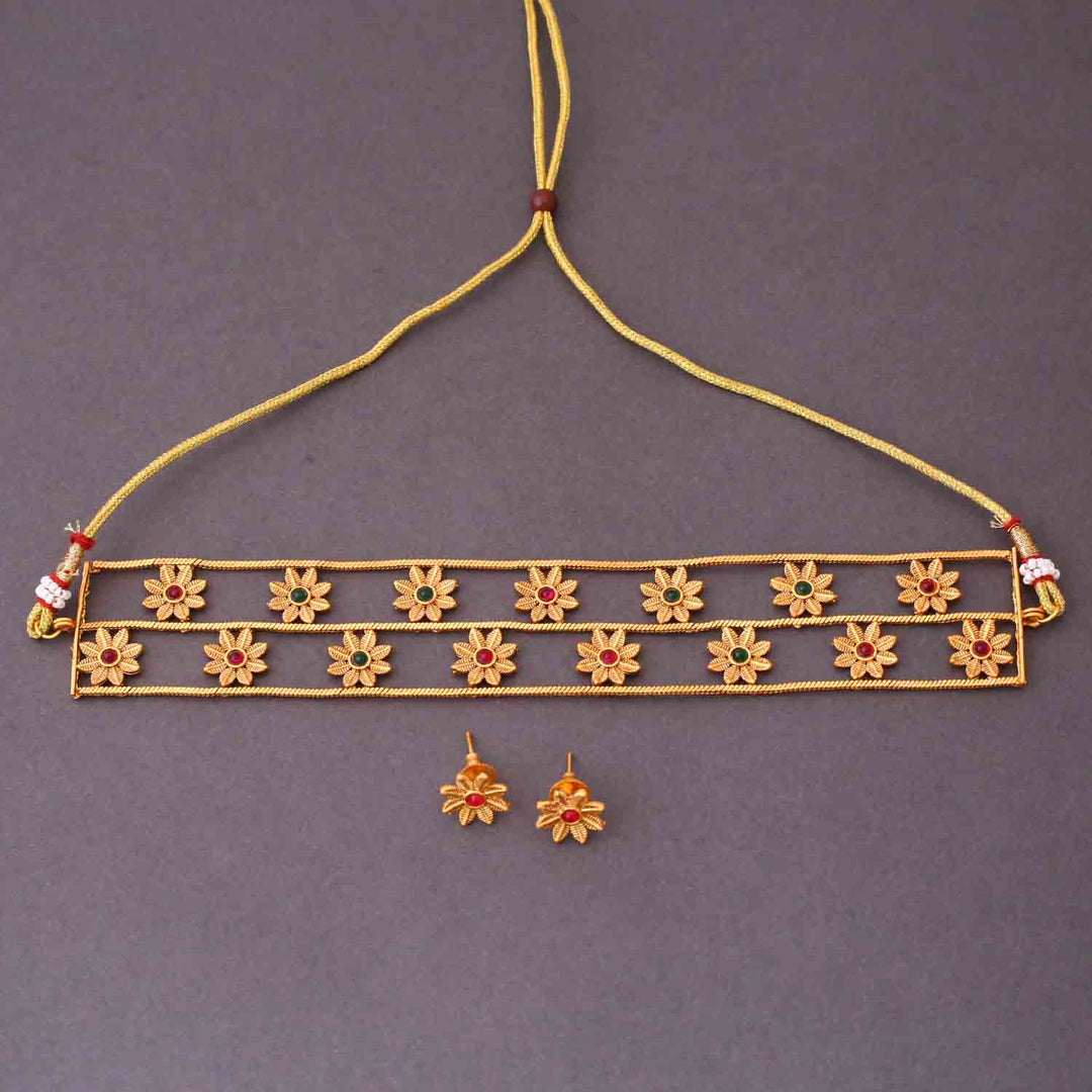Golden Udvita Antique Jewellery Set - New Arrival