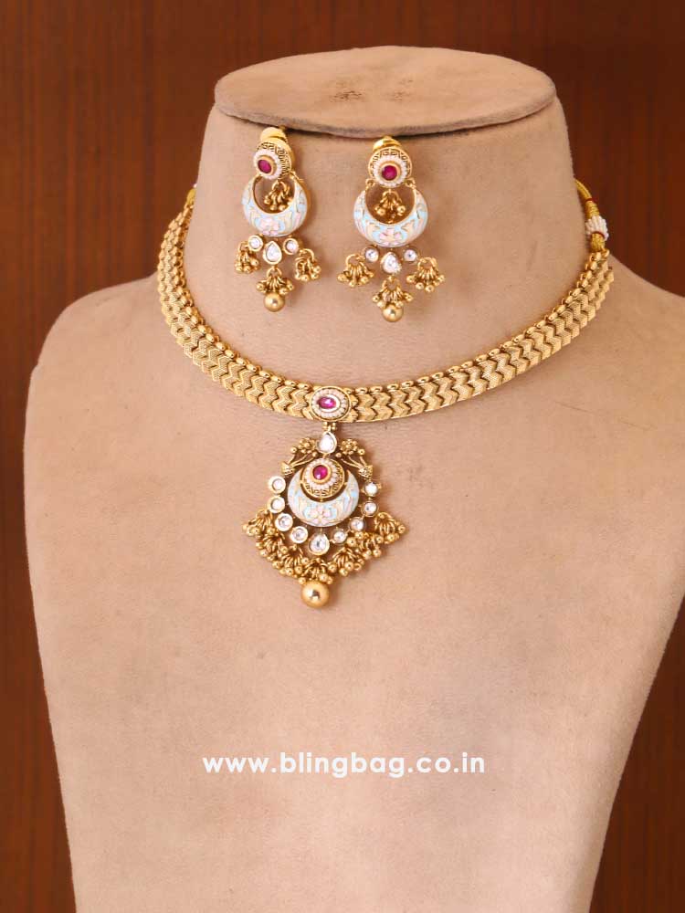 Golden Urindavan Rajwadi Set