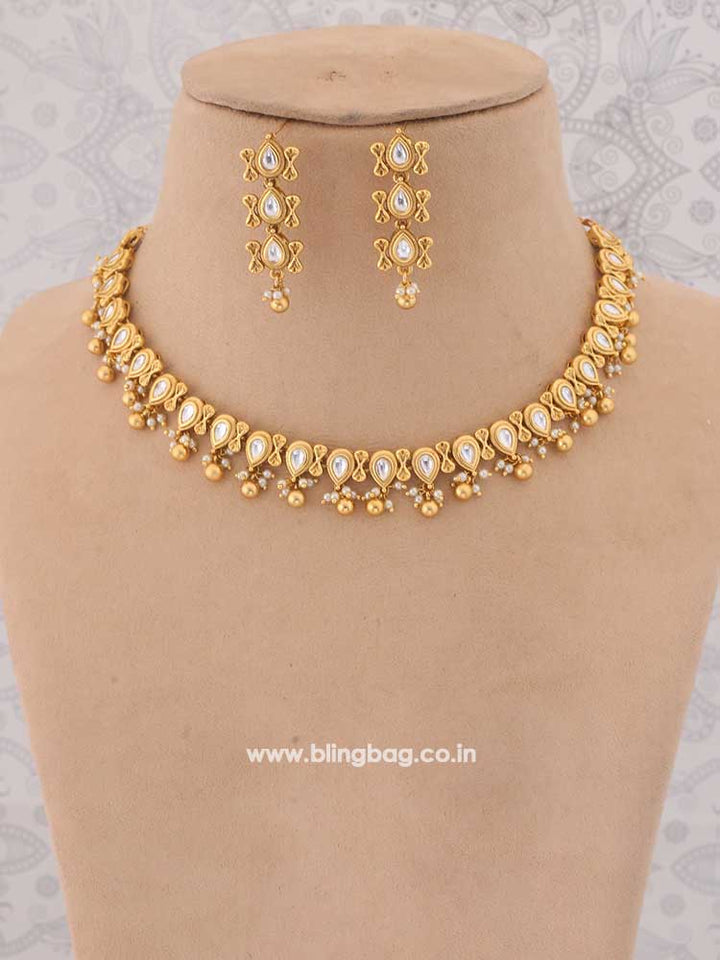 Golden Ushas Temple Jewellery Set