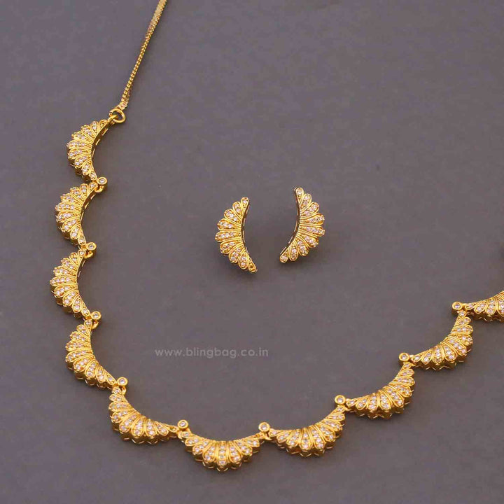 Golden Vaishali Antique Jewellery Set - New Arrival