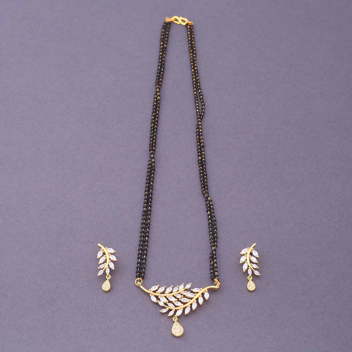 Golden Valentie Mangalsutra Set