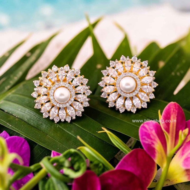 Golden Vanie Zirconia Studs