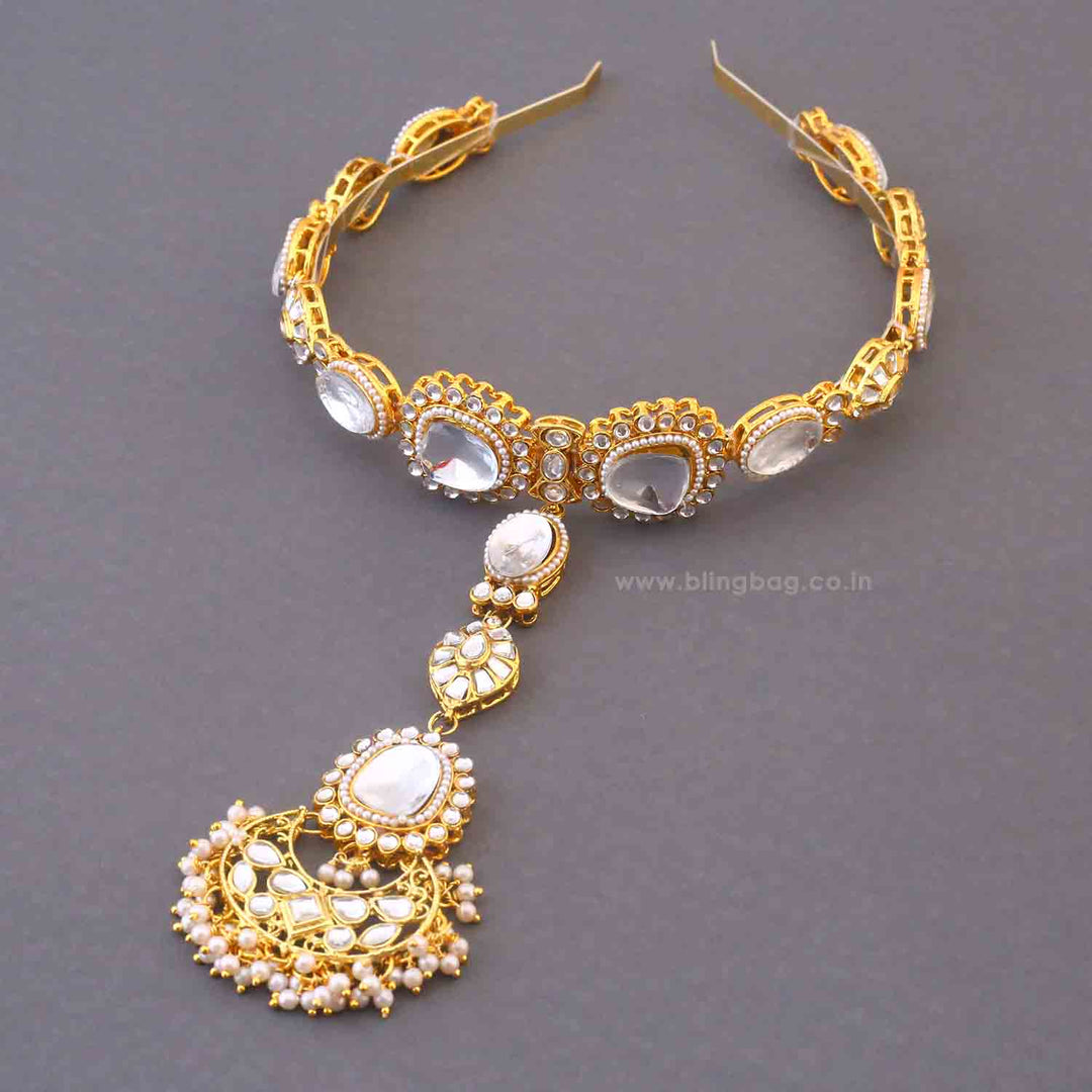 Golden Varana Hairband With Tikka