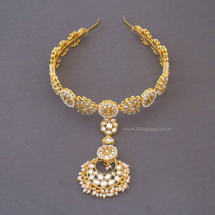 Golden Vasudha Hairband With Tikka