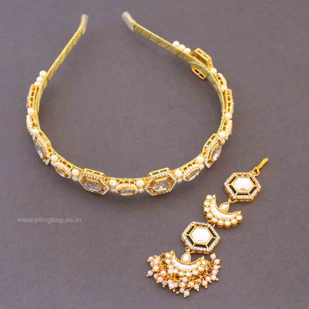 Golden Vineeta Hairband With Tikka