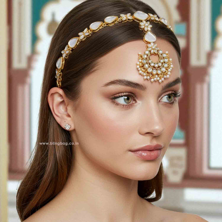 Golden Vishalini Hairband With Tikka