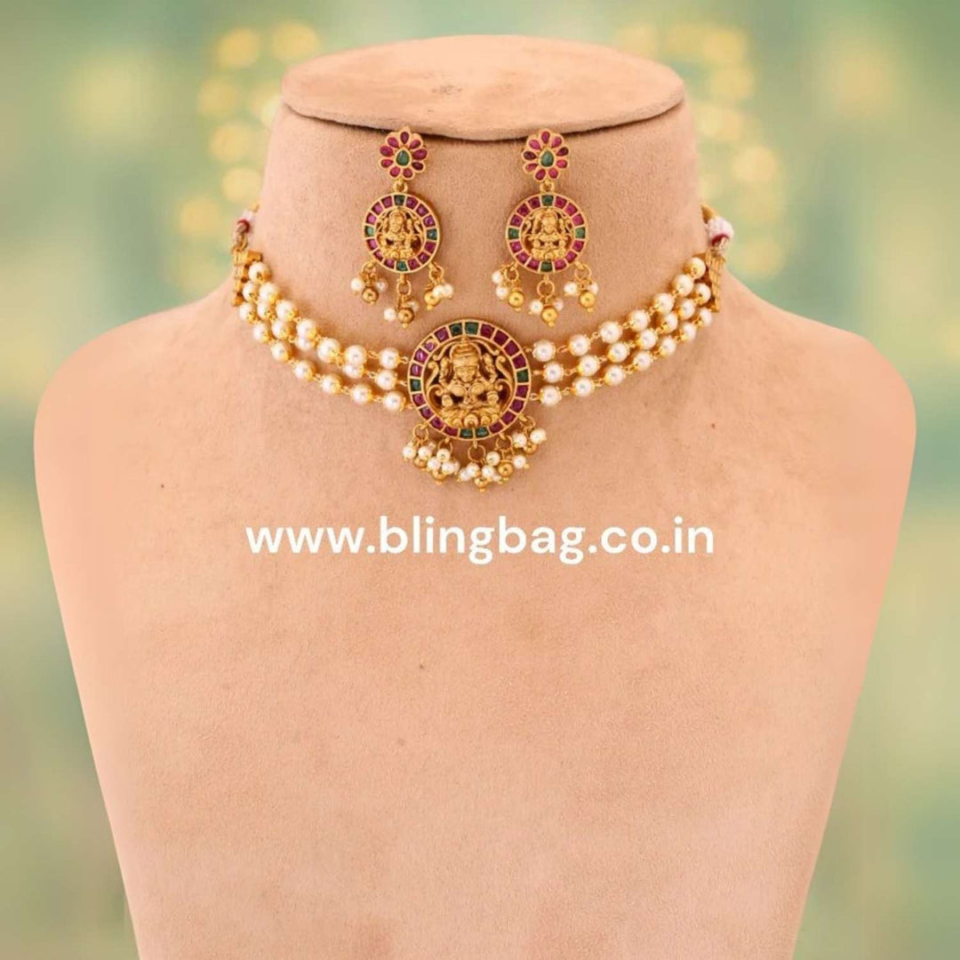 Golden Vishwanatha Temple Jewellery Set - New Arrival