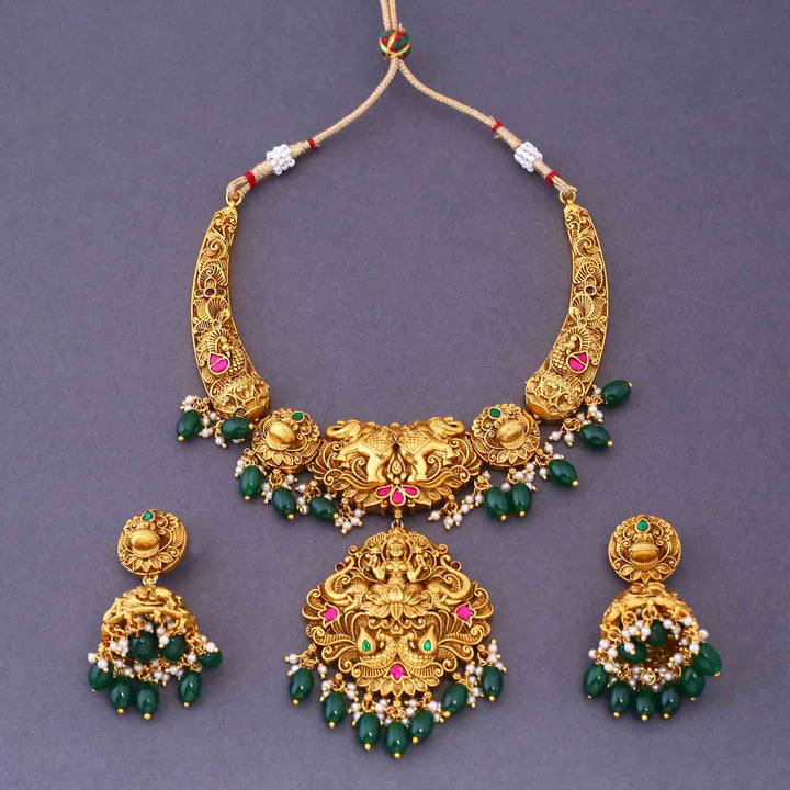Golden Vishweshwaryai Hasli Temple Jewellery Set- New Arrival