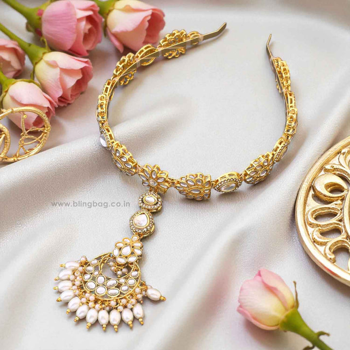 Golden Visra Hairband With Tikka