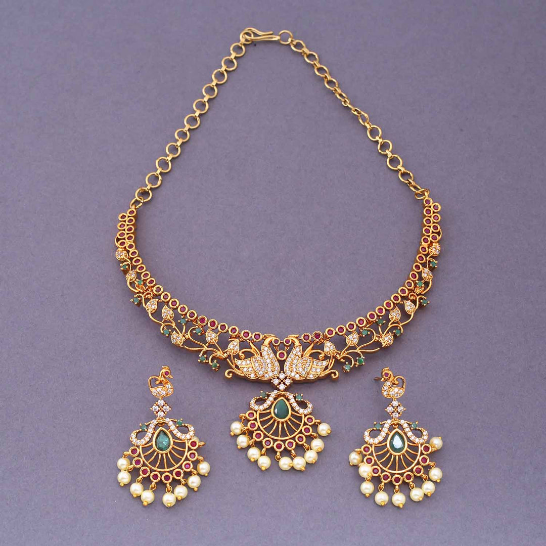 Golden Vyanjana Hasli Antique Jewellery Set - New Arrival