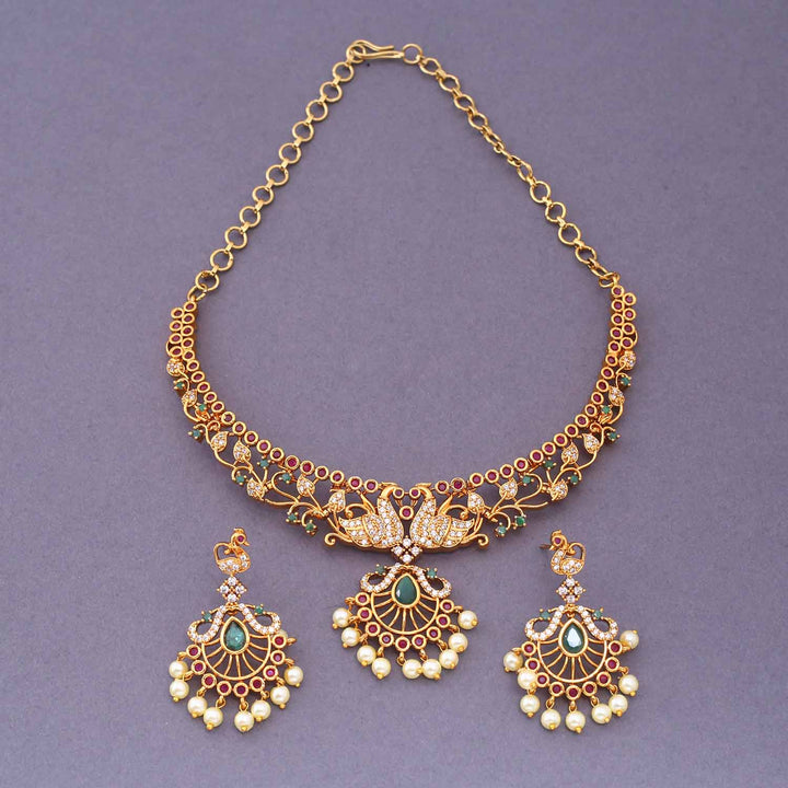 Golden Vyanjana Hasli Antique Jewellery Set - New Arrival