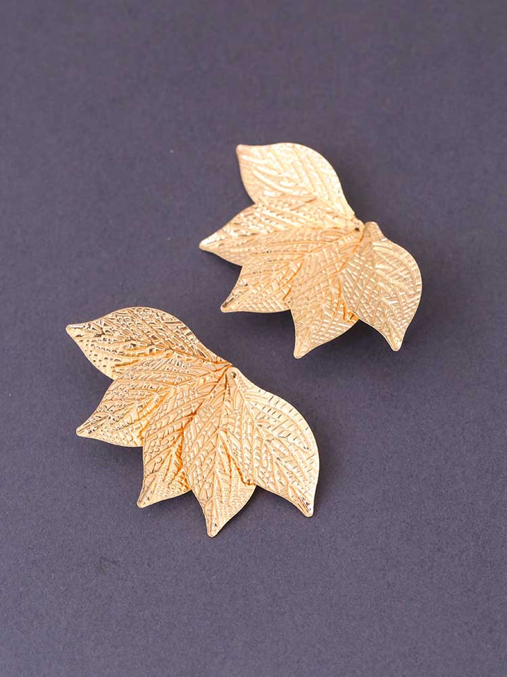 Golden Wonder Studs